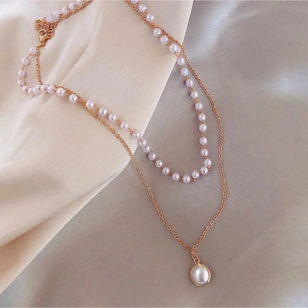 Golden Double Layer Pendant Necklace - Picture 4 of 6